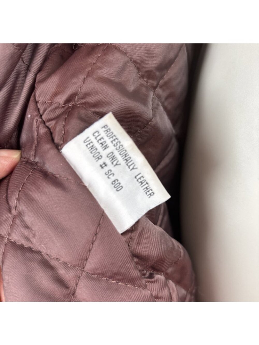 Vintage LNR Soft Glove Leather Zip Bomber Jacket Cuffed Quilted Lining Large - Picture 9 of 10